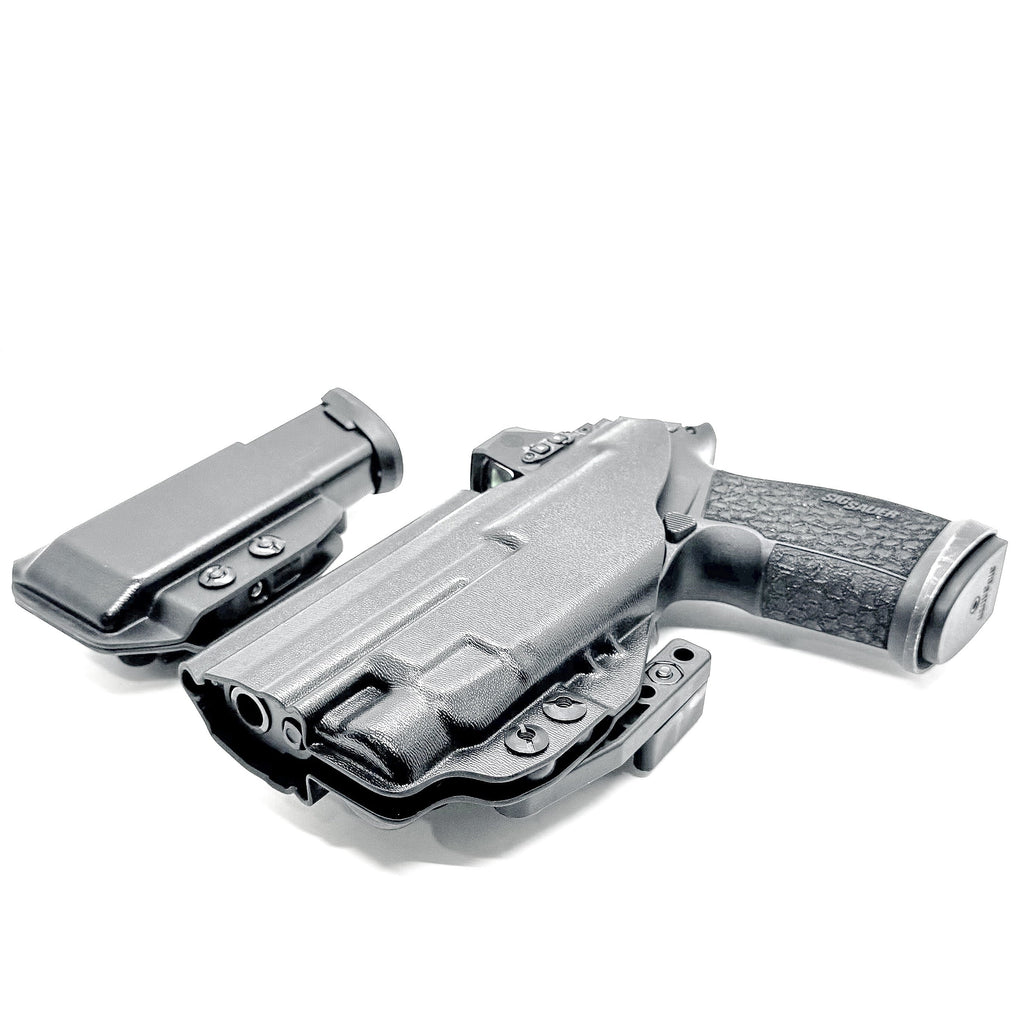 Sig P365-FUSE & TLR-7 X or HL-X IWB RH Holster with Magazine Carrier Combo