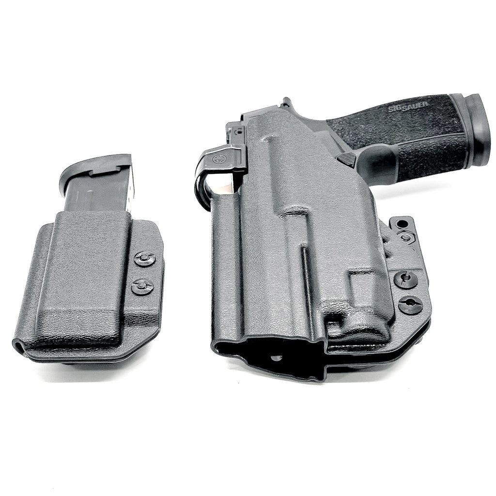 Sig P365-XMACRO & TLR-7 X/A IWB RH Holster with Magazine Carrier Combo