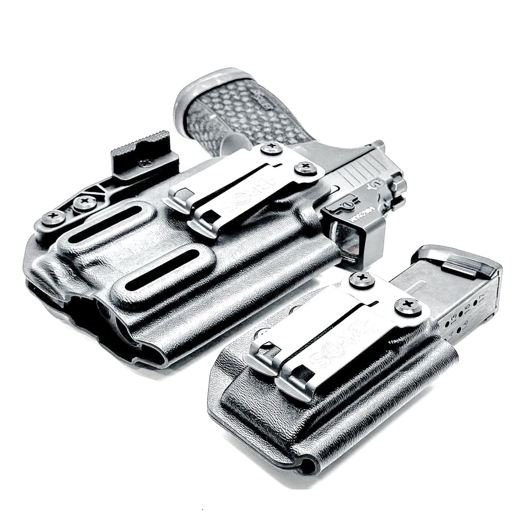 Sig P365-XMACRO & TLR-7 Sub IWB RH Holster with Magazine Carrier Combo